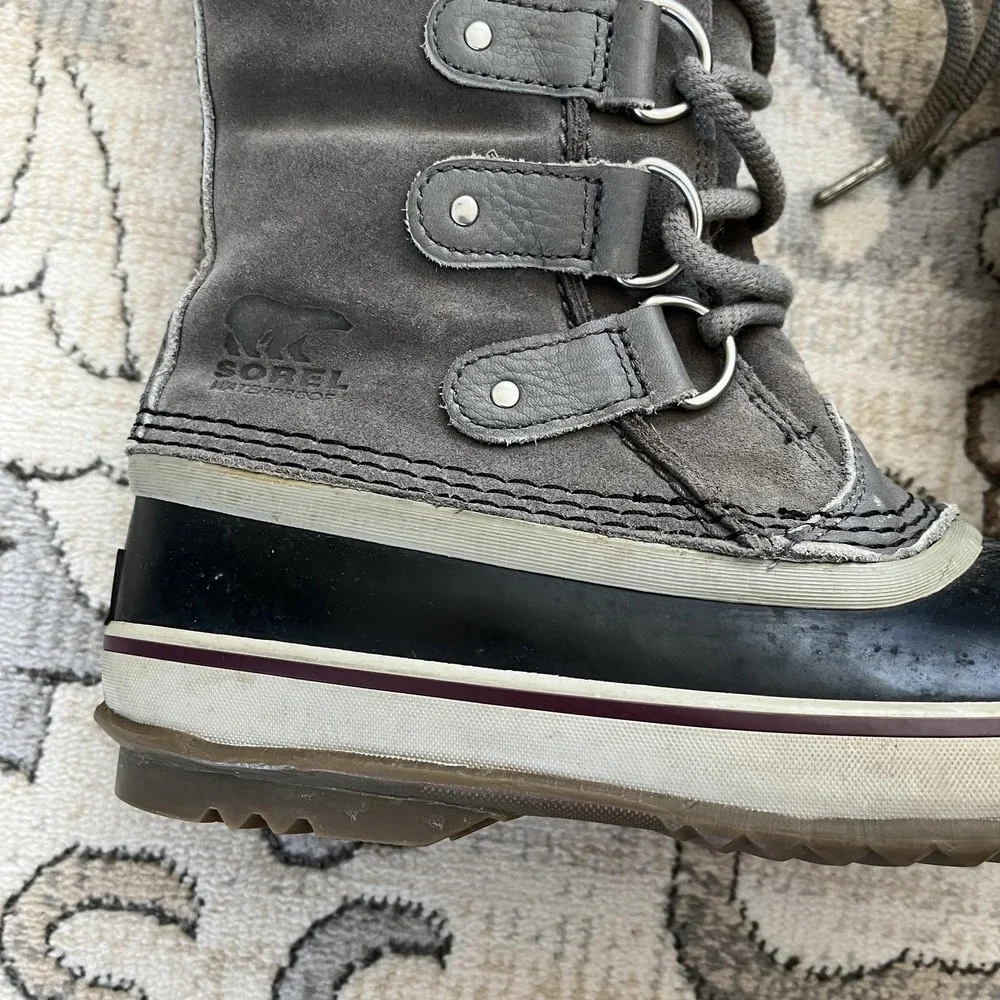Sorel Joan Of Arctic Boots Womens Size 7 Gray‎ Waterproof Faux Fur Snow Winter